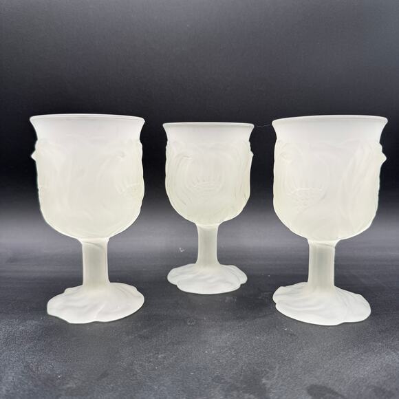 Vintage 1979 Avon goblets, frosted/ textured white, set of 3 - Picture 1 of 16